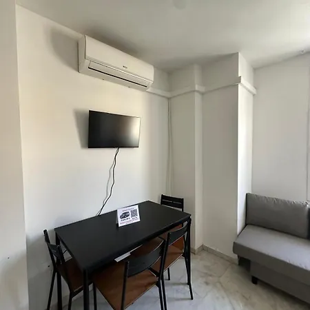 Playa Huelin Apartamento *
